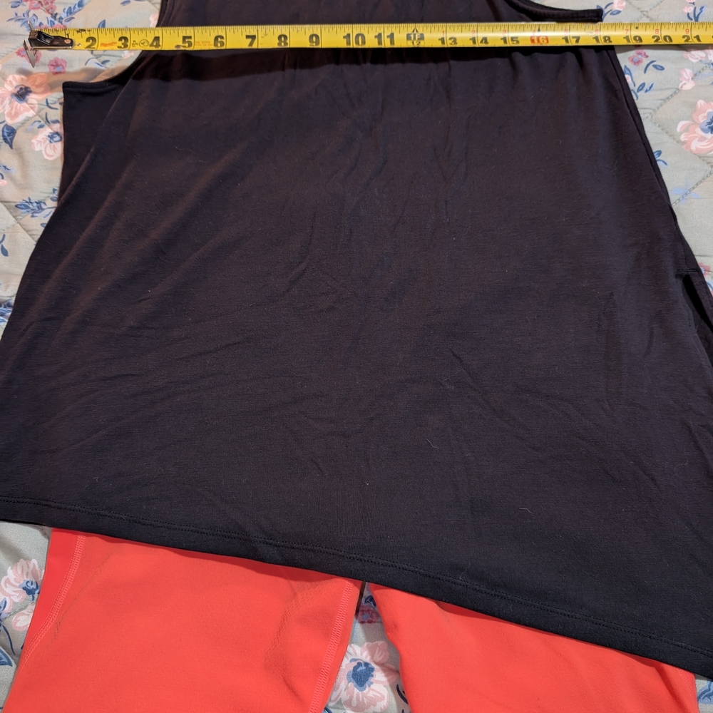 Athleta Black and Red A-Line Skirt